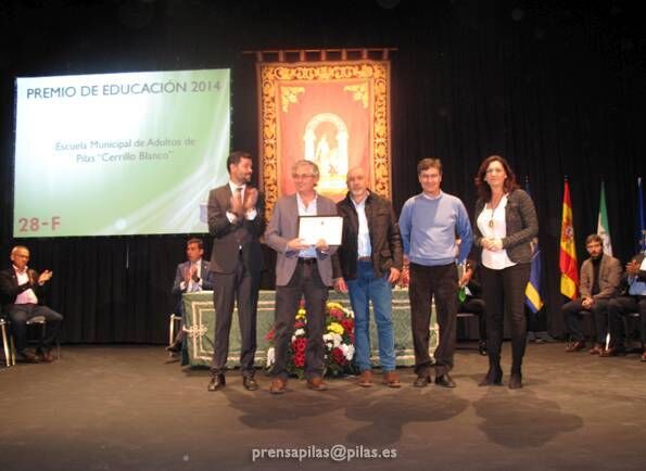 28F_2015_escuelaadultos