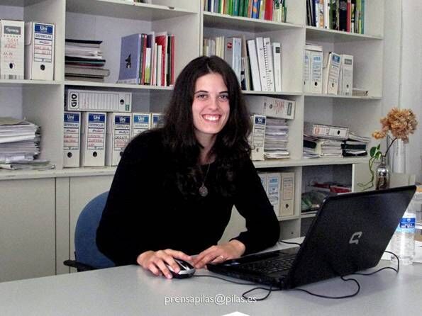 emplea_joven_pilas_irene