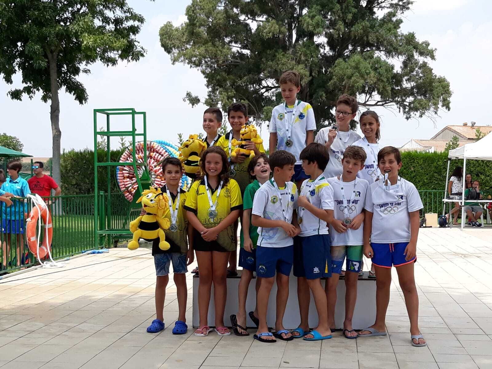 natacion agosto 18 RELEVOS ESTILOS BRONCE
