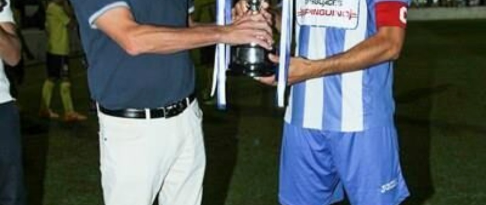 trofeo_pilas_agosto15_alcalde.jpg