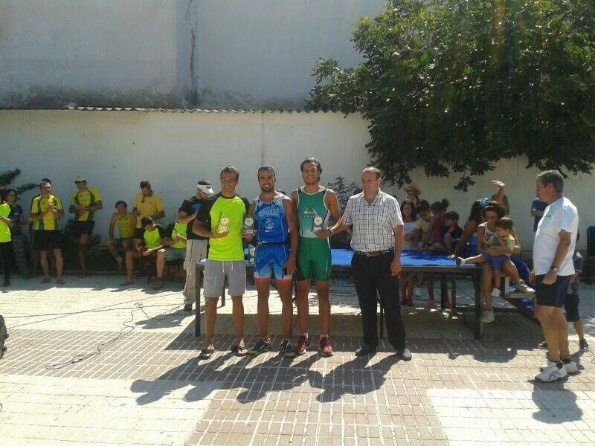 1236365_518825248199229_868744956_n