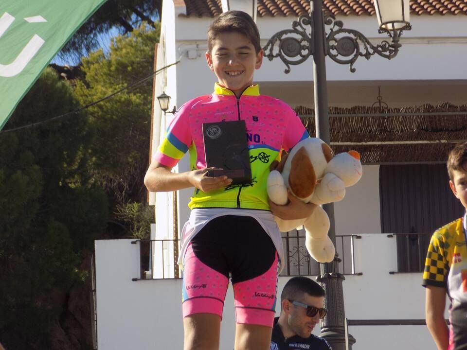 23844684_1959195447737032_7552631149958605375_n