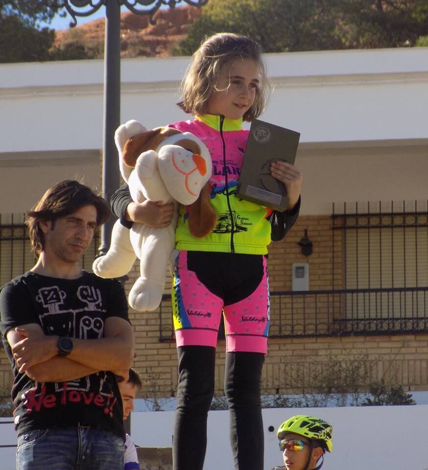 23905184_1959195414403702_5094841721906873648_n