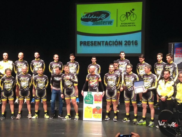 934169_1037768736244442_6128520631783958897_n