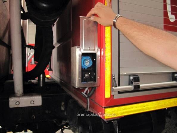 bomberos pilas julio14 02