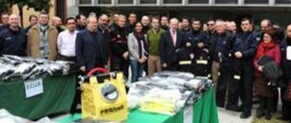nuevomaterialbomberos_portada.jpg
